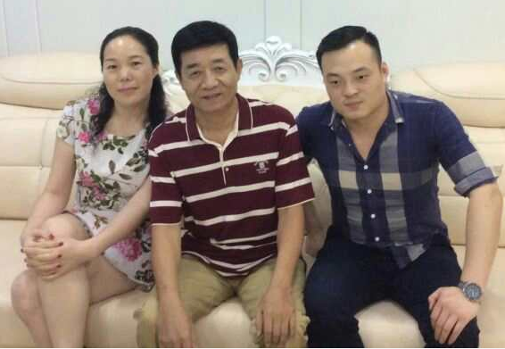 增發(fā)變成舞臺(tái) 當(dāng)增發(fā)變成舞臺(tái)——唐風(fēng)采合肥分店長(zhǎng)羅姐的唐風(fēng)采之緣2