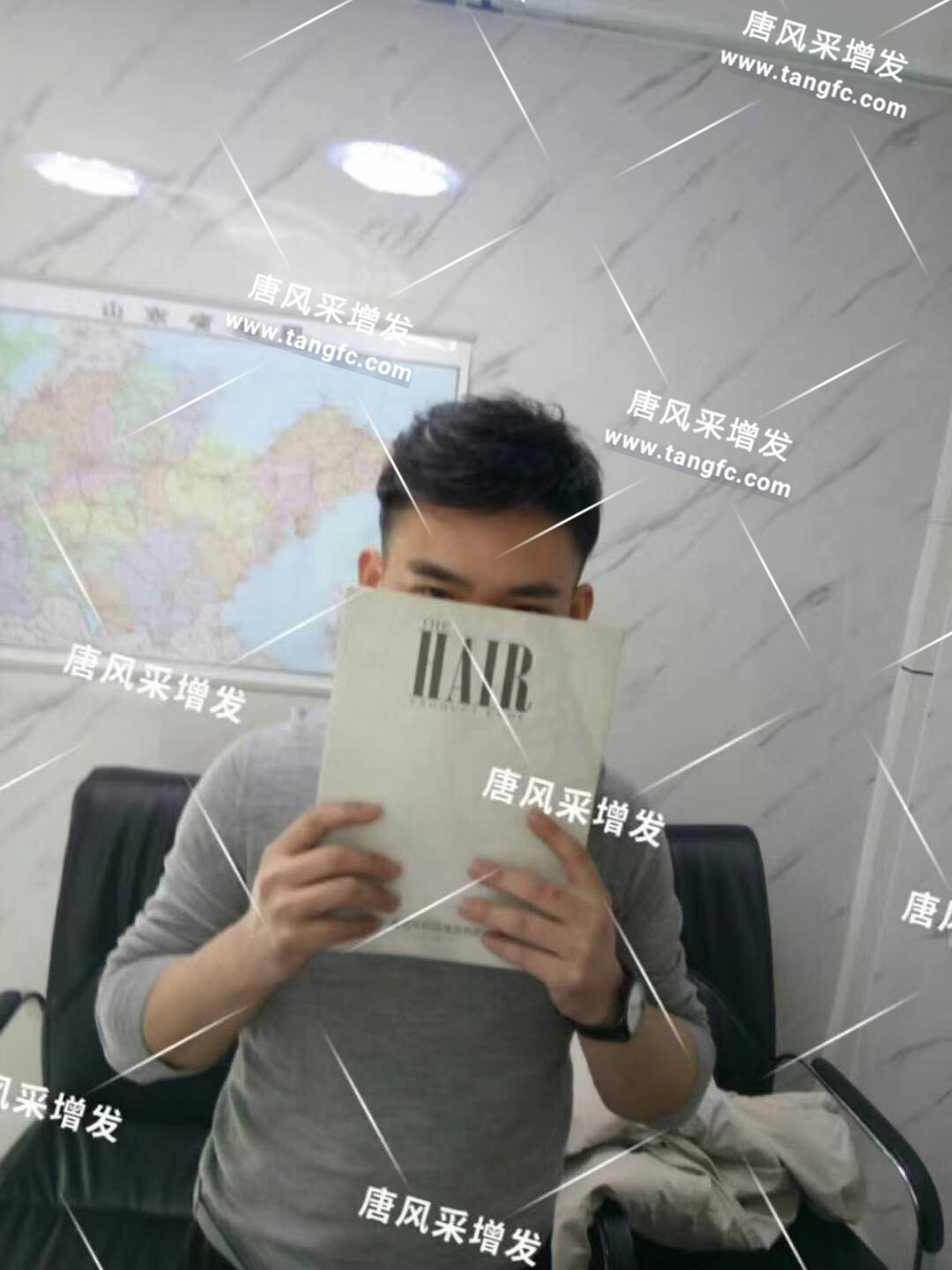 油膩中年男 感覺自尊心好受打擊,朋友說我“頭上的油都夠炒盤菜了...