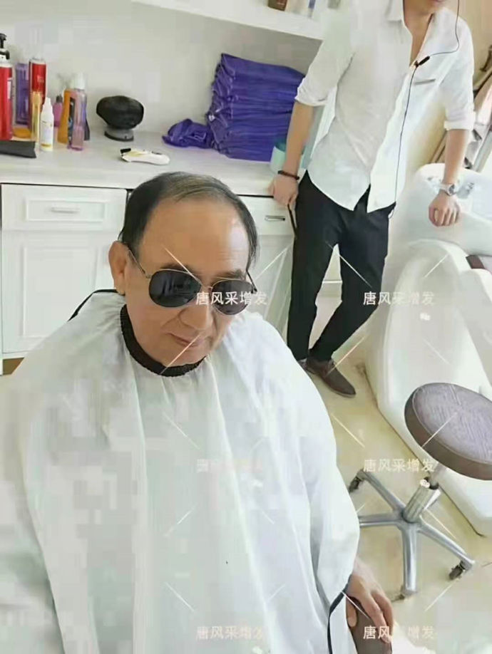 隱形增發 \