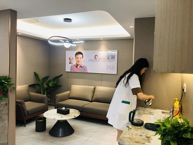 長沙假發定制哪家好 \